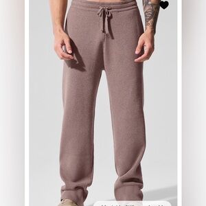 Alo Yoga Scholar Straight Leg Sweatpant Mushroom Heather Size M